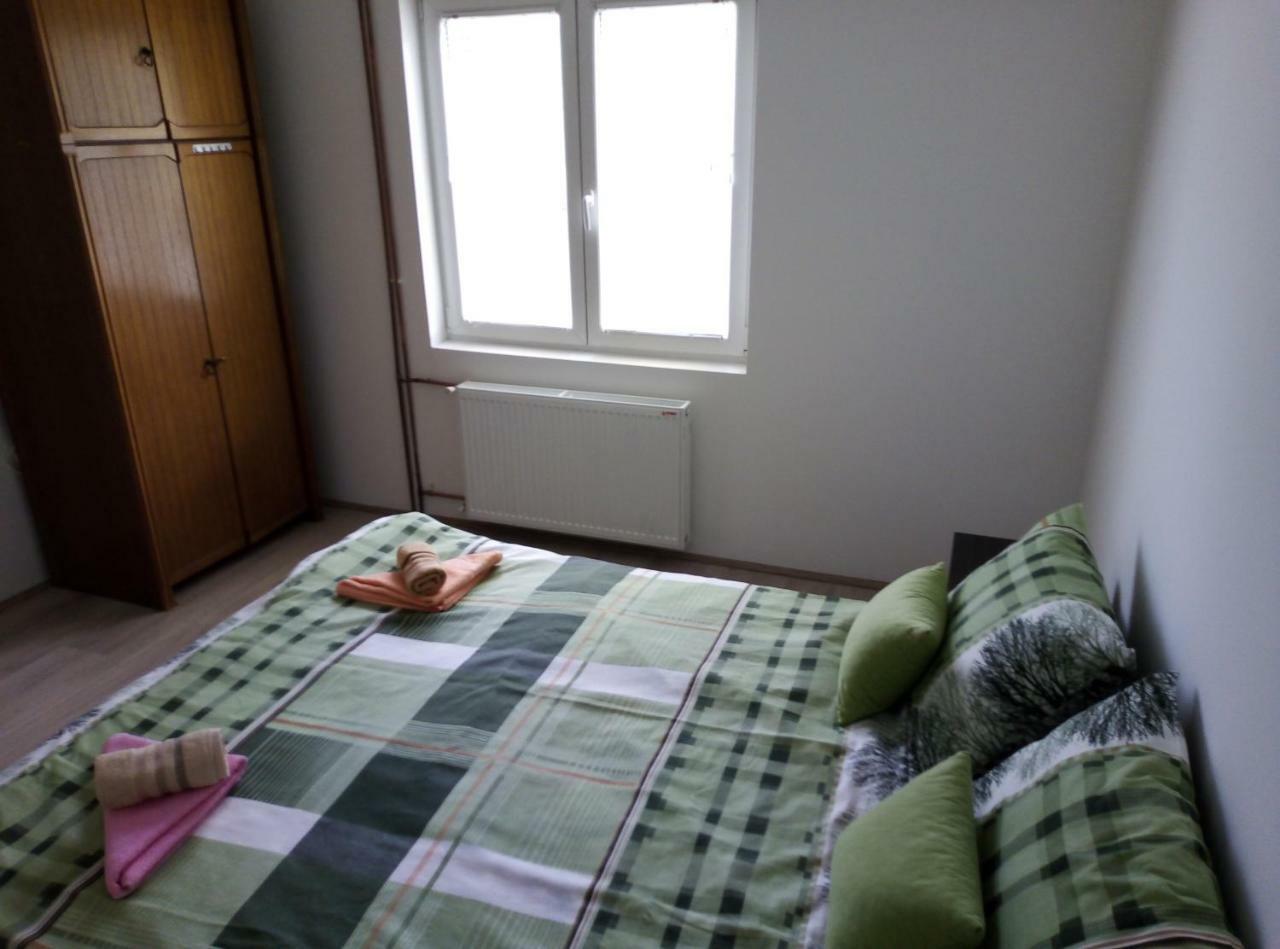 Apartman Miljkovic Aranđelovac Eksteriør billede