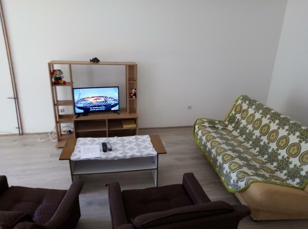 Apartman Miljkovic Aranđelovac Eksteriør billede